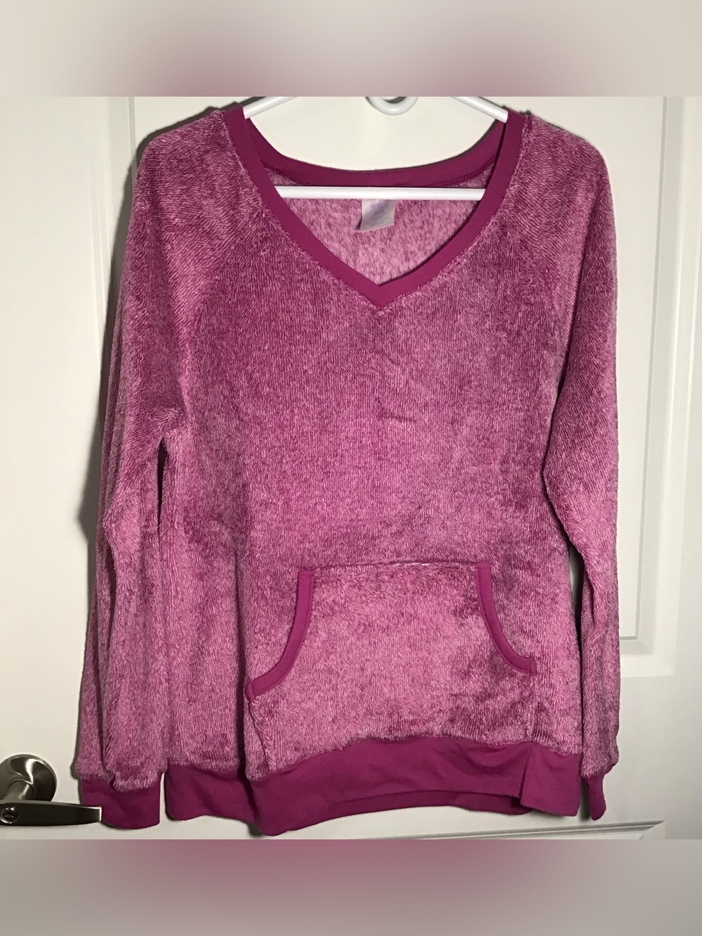 Secret Treasures Plush V-Neck Pullover - Magenta XL